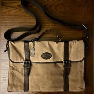 Fossil Messenger Bag